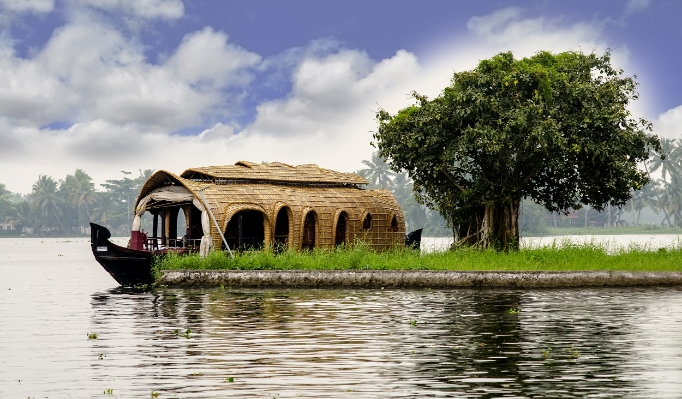  Houseboat with Cochin Sightseeing